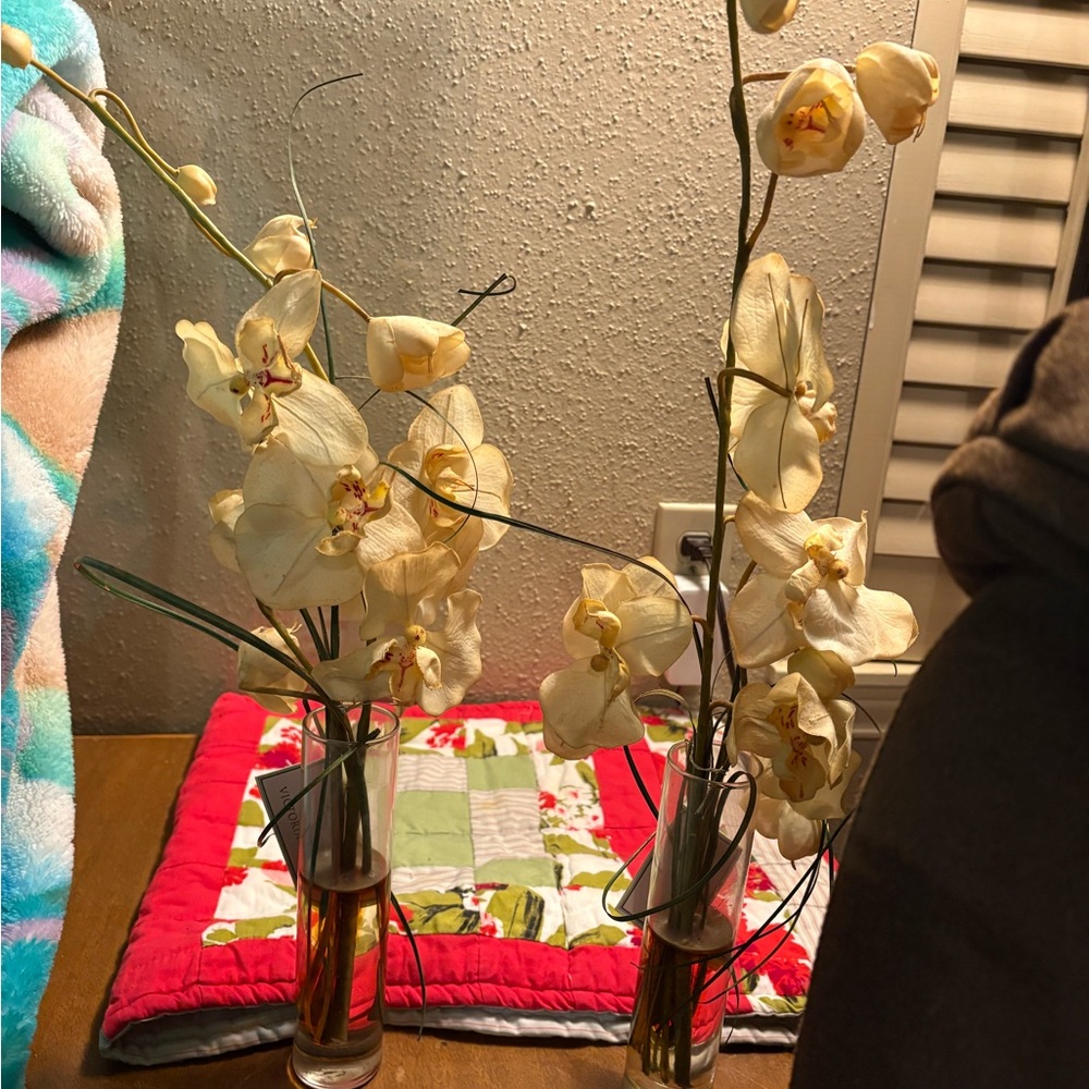 Vintage Emilio Ronna Elegant Cream Orchid Arrangement